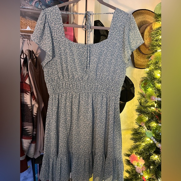 Altard State Dress - Picture 3 of 3